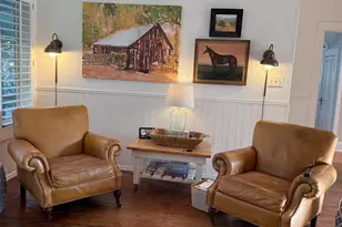 570 Eastman Ln, Petaluma, CA 94952 - Photo 1