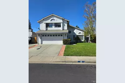 112 Spinnaker Court, Vacaville, CA 95687 - Photo 1