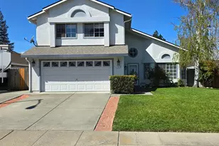 112 Spinnaker Ct, Vacaville, CA 95687 - Photo 1