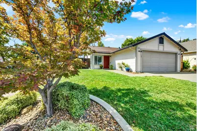 376 Bishop Drive, Vacaville, CA 95687 - Photo 1