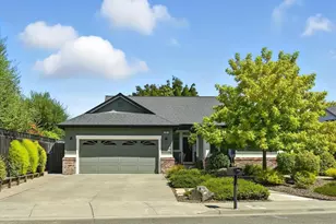 462 Riesling St, Cloverdale, CA 95425 - Photo 1