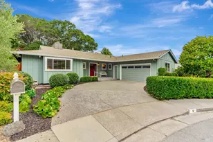 8 Riviera Pl, San Rafael, CA 94901 - Photo 1