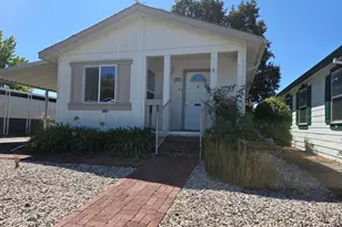 224 Regency Ct, Santa Rosa, CA 95401 - Photo 1