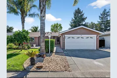 844 Cedarwood Lane, Petaluma, CA 94954 - Photo 1