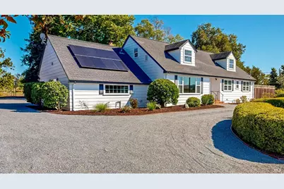 1060 Lohrman Lane, Petaluma, CA 94952 - Photo 1