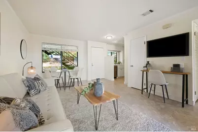 35 Village Circle, San Rafael, CA 94903 - Photo 1