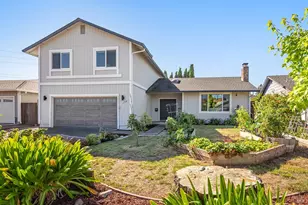 1158 San Rafael Dr, Petaluma, CA 94954 - Photo 1