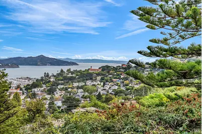 40 Currey Avenue, Sausalito, CA 94965 - Photo 1