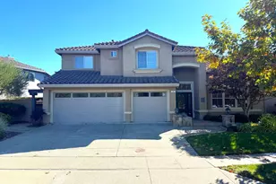 125 N Newport Dr, Napa, CA 94559 - Photo 1