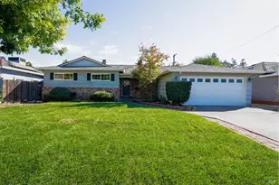 621 W D St, Dixon, CA 95620 - Photo 1