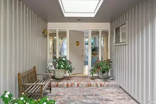 492 Fairway Dr, Novato, CA 94949 - Photo 1