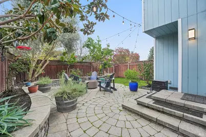 31 Regents Circle, Rohnert Park, CA 94928 - Photo 1