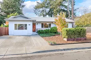 582 Live Oak Ave, Sebastopol, CA 95472 - Photo 1