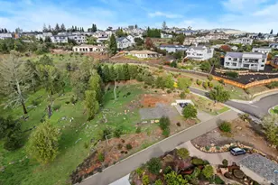 3903 Parker Hill Rd, Santa Rosa, CA 95404 - Photo 1