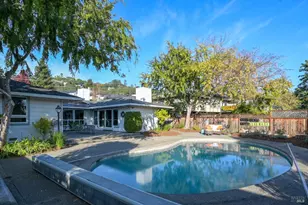 28 Bonnie Banks Way, San Rafael, CA 94901 - Photo 1
