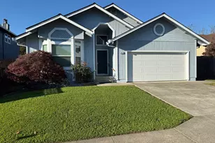 9453 Jessica Dr, Windsor, CA 95492 - Photo 1