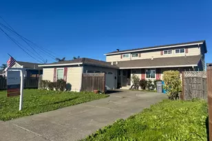 1713 Alhambra Ct, Petaluma, CA 94954 - Photo 1