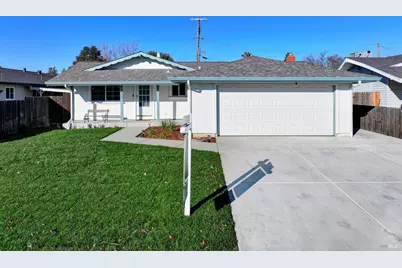 255 E Chestnut Street, Dixon, CA 95620 - Photo 1