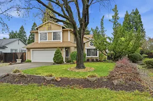 327 Blazing Star Ct, Windsor, CA 95492 - Photo 1