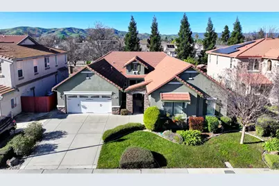 681 Canterbury Circle, Vacaville, CA 95687 - Photo 1