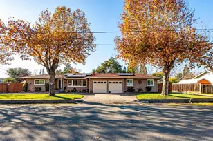 133 Bluebird Dr, Windsor, CA 95492 - Photo 1