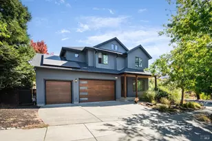 1500 San Ramon Way, Santa Rosa, CA 95409 - Photo 1