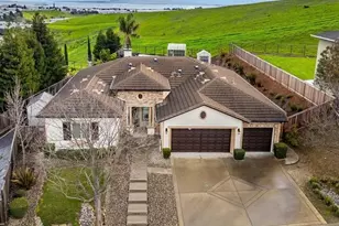 379 McAllister Dr, Benicia, CA 94510 - Photo 1