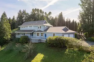 324 Burgundy Rd, Healdsburg, CA 95448 - Photo 1