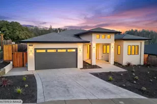 3706 Crown Hill Dr, Santa Rosa, CA 95404 - Photo 1