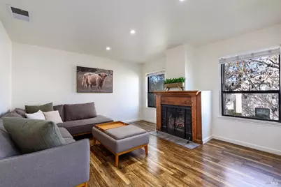 439 Mission Boulevard, Santa Rosa, CA 95409 - Photo 1