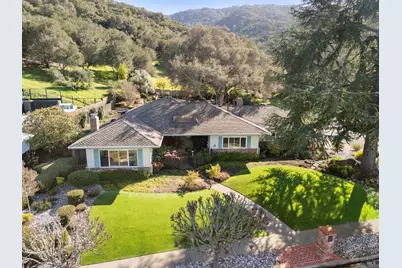 517 Fairway Drive, Novato, CA 94949 - Photo 1