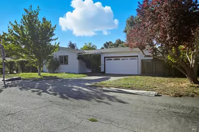 840 Wilmac Avenue, Novato, CA 94947 - Photo 1