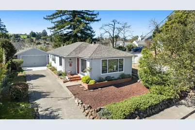 712 Oak Terrace, Petaluma, CA 94952 - Photo 1