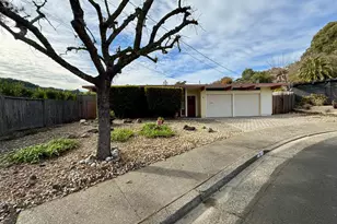 9 Don Timoteo Ct, San Rafael, CA 94903 - Photo 1