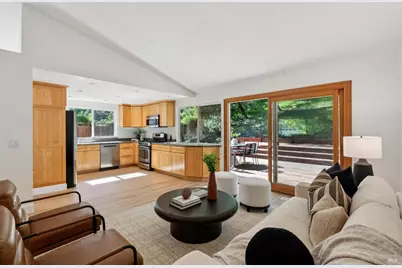 34 Plata Court, Novato, CA 94947 - Photo 1