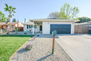905 W F St, Dixon, CA 95620 - Photo 1