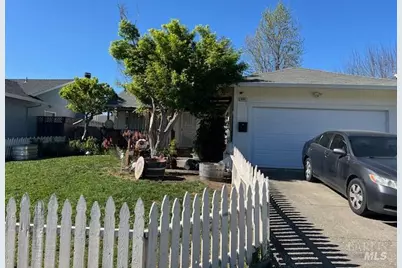 6085 Evelyn Avenue, Rohnert Park, CA 94928 - Photo 1