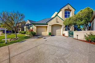 1916 Falcon Ridge Dr, Petaluma, CA 94954 - Photo 1