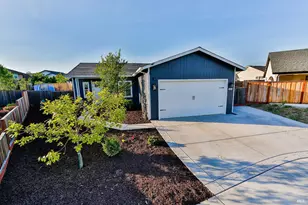 1331 Ridgecrest Ct, Santa Rosa, CA 95403 - Photo 1