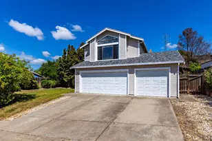 391 Valley Oak Ln, Vallejo, CA 94591 - Photo 1