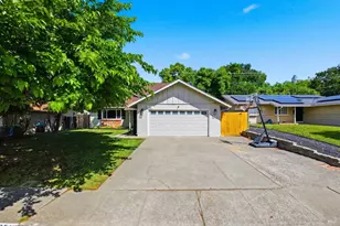 356 Berryessa Dr, Vacaville, CA 95687 - Photo 1