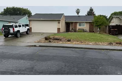 521 Thomas Circle, Suisun City, CA 94585 - Photo 1