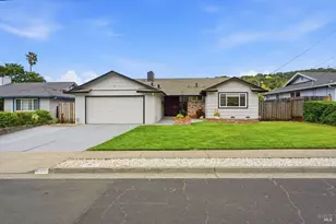 145 Westwood Dr, Novato, CA 94945 - Photo 1
