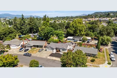 1172 Cayetano Drive, Napa, CA 94559 - Photo 1