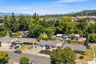 1172 Cayetano Dr, Napa, CA 94559 - Photo 1