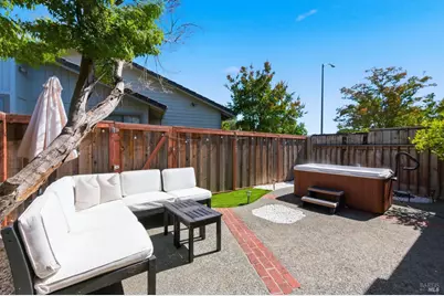 750 William Court, Napa, CA 94558 - Photo 1