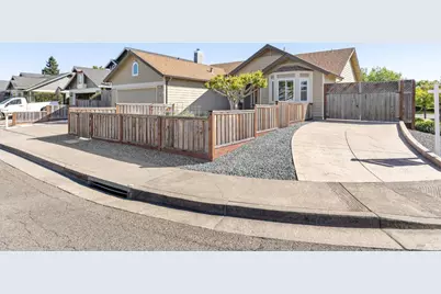 1602 Flanigan Way, Petaluma, CA 94954 - Photo 1
