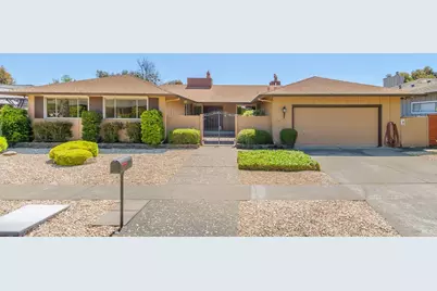 132 Peacock Drive, San Rafael, CA 94901 - Photo 1