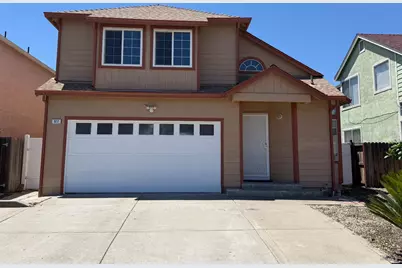 322 Ridgecrest Circle, Suisun City, CA 94585 - Photo 1