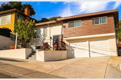178 Baxter Street, Vallejo, CA 94590 - Photo 1